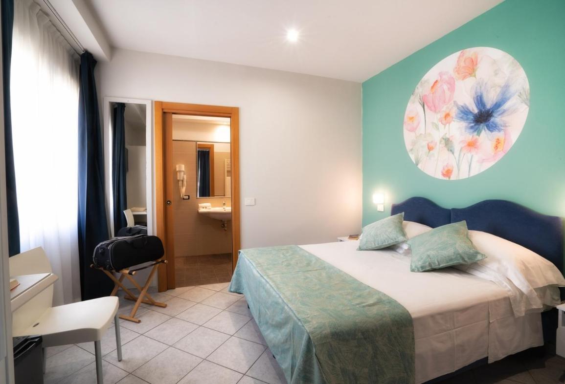 Hotel Sirio Lido di Camaiore Eksteriør billede