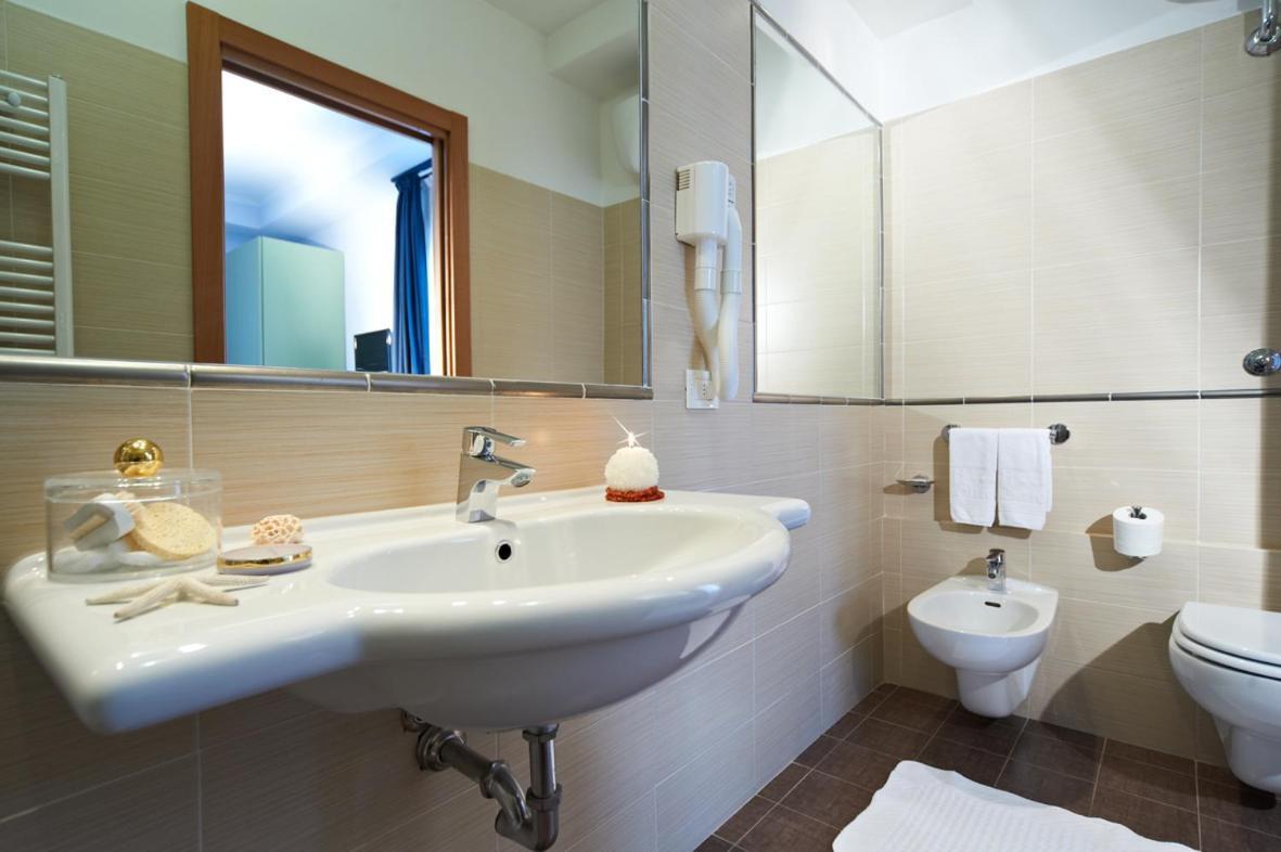 Hotel Sirio Lido di Camaiore Eksteriør billede