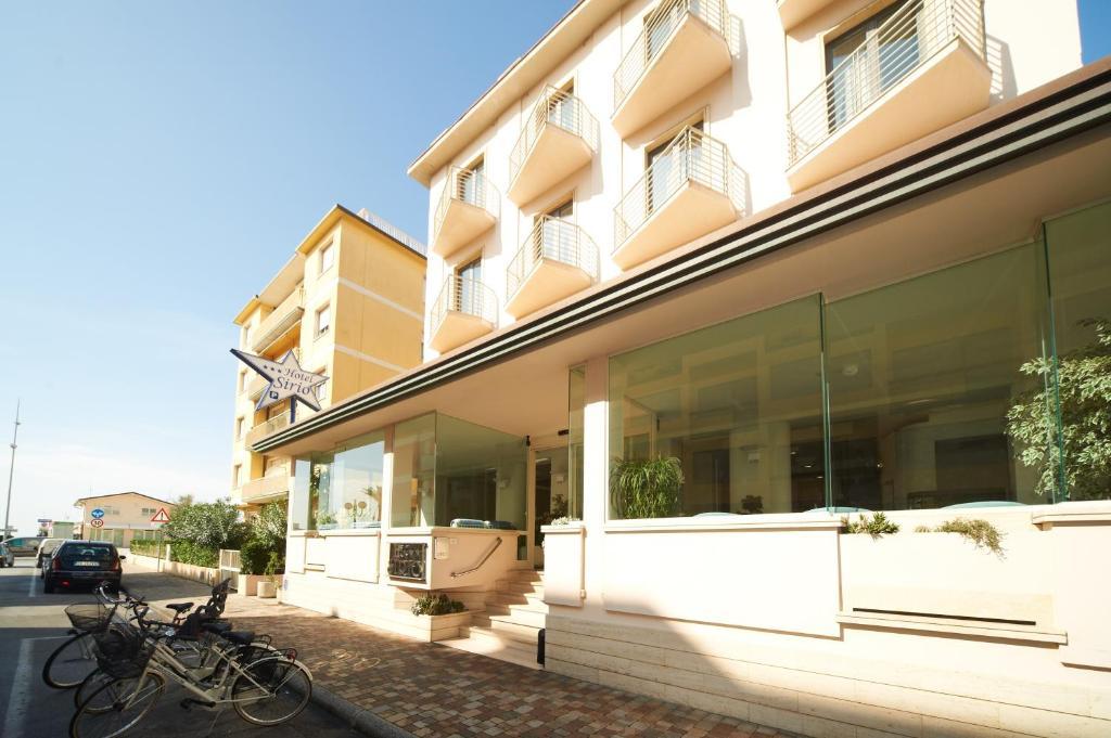 Hotel Sirio Lido di Camaiore Eksteriør billede